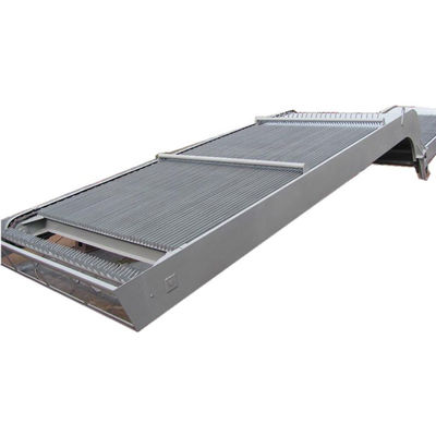 Sport Grid Coarse Screen Wastewater Treatment Equipment With 1-60 Mm Grille Interstice