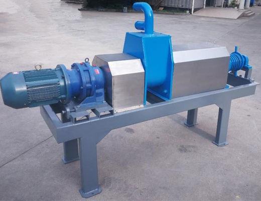 3000 kg Farm Equipment Cow Cattle Pig Manure Dewatering Machine Dung Dehydrator
